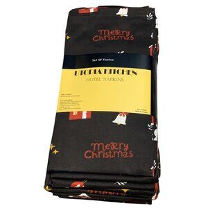 12 Utopia Kitchen Hotel Napkins Christmas Theme Cotton Blend Festive Print